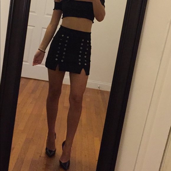 Dresses & Skirts - Velvet black mini skirt